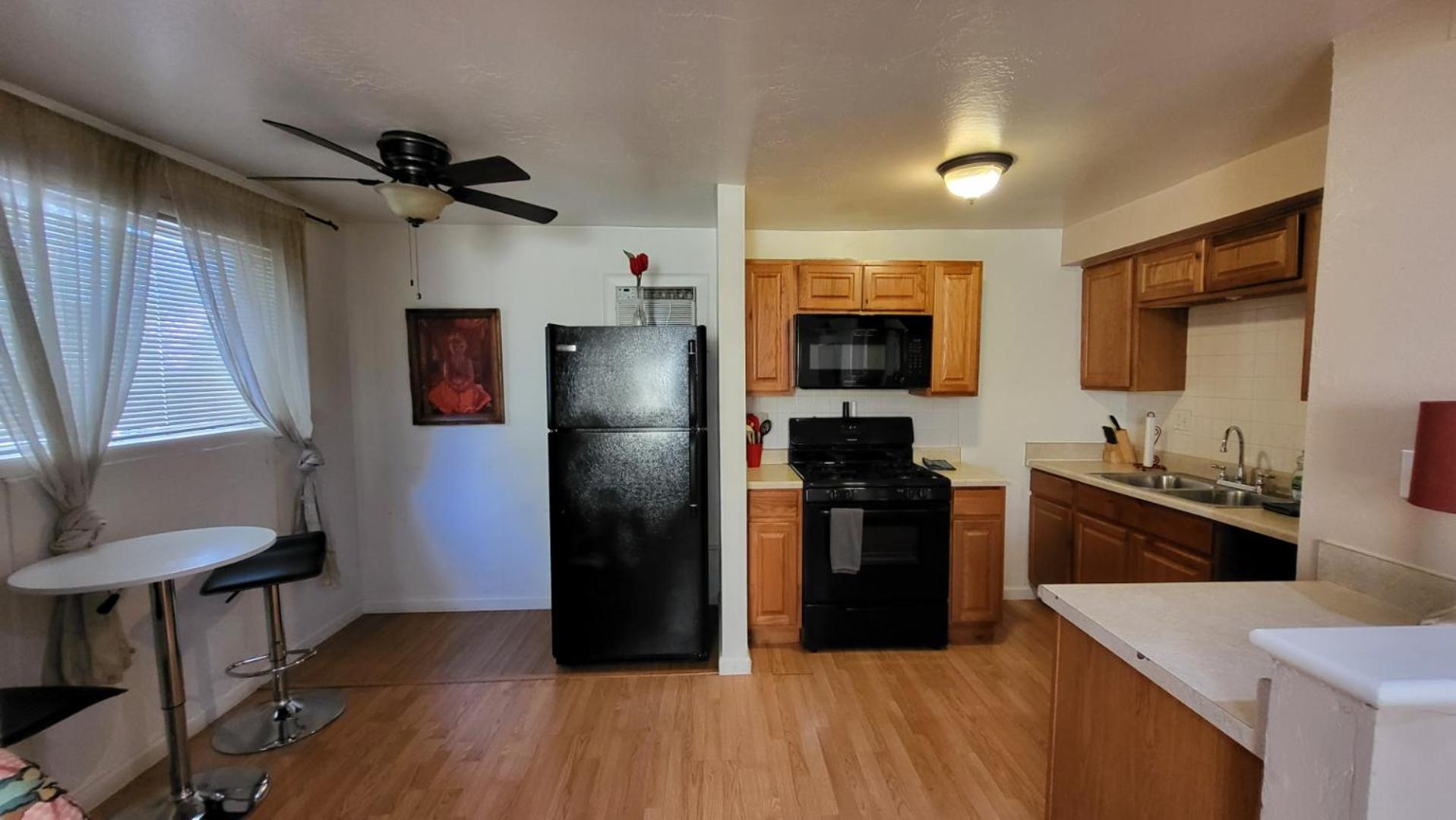 Apartemen U3 - Comfortable 1 Bedroom & 1 Ba In Dt Phx With Pkg